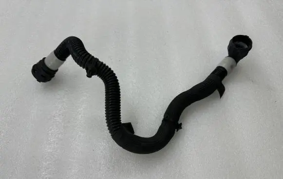 Tesla Model Y Engine coolant pipe/hose 107759400C