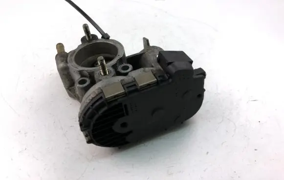 Opel Agila A Throttle valve 9157512