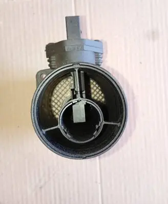 Audi A4 S4 B7 8E 8H Mass air flow meter 0986284007