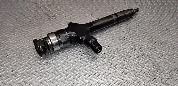 Mazda 5 Fuel injector RF7J13H50