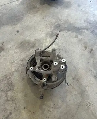 Opel Antara Rear wheel hub