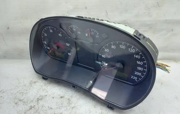 Volkswagen Polo Speedometer (instrument cluster) 6Q0920800-KAS 6Q0920800 VWZ7Z0B6370802