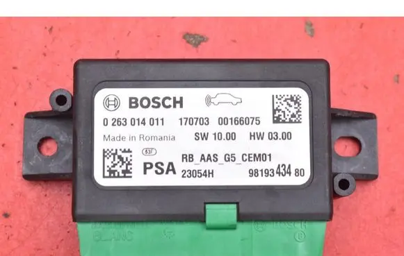Peugeot 208 I Engine control unit/module ECU 9819343480