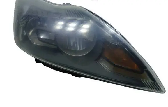 Ford Focus Headlight/headlamp 8M5113100CB-KASACJ 8M5113100CB