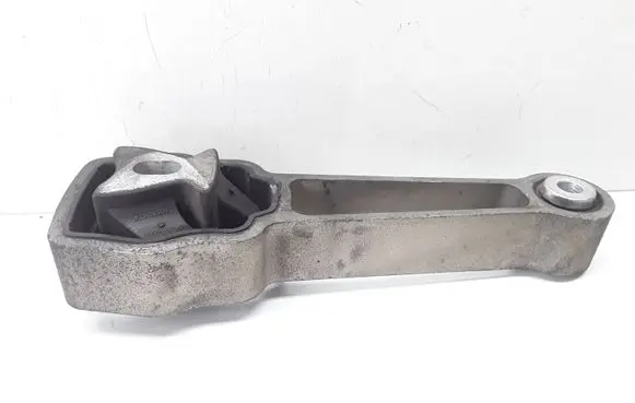 Volvo S80 Engine mount bracket 30680474