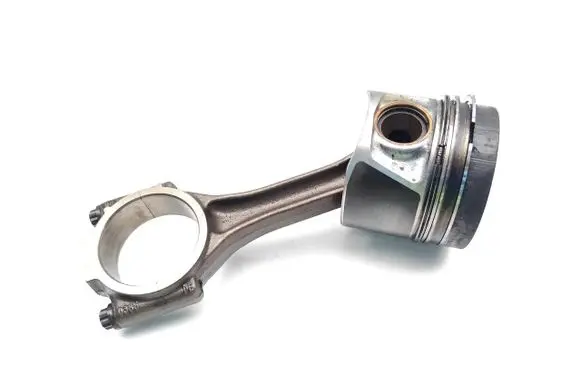 Skoda Superb B6 (3T) Piston with connecting rod CBBB