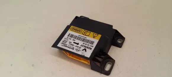 Dacia Sandero Airbag control unit/module 8201002828 28404796003