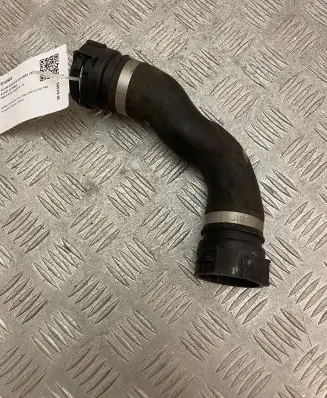BMW 4 F36 Gran coupe Engine coolant pipe/hose 7812942