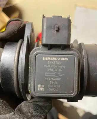 Citroen C3 Mass air flow meter 9647144080 006036303 5WK97004