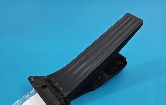 BMW 6 F06 Gran coupe Accelerator throttle pedal 6858574 IMPRK1604859