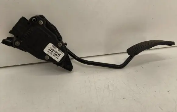 Volvo V40 Accelerator throttle pedal 30865642 M865642 6PV00830100