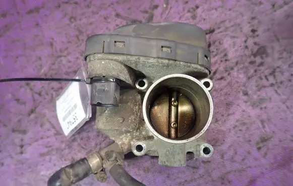 Skoda Fabia Mk1 (6Y) Throttle body valve 047133062