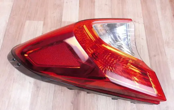 Toyota C-HR I Rear/tail lights 81560F401000 81560F4010