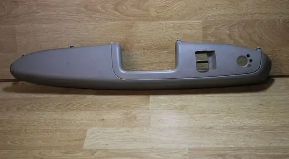 Audi A4 S4 B7 8E 8H Front door interior handle trim 8E1867173