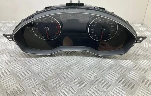 Audi A4 S4 B9 Speedometer (instrument cluster) 8W5920940