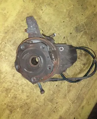 Porsche Boxster 986 Rear wheel hub 986331658