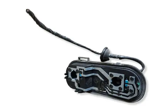 Nissan Qashqai Tail light bulb cover holder 89070312