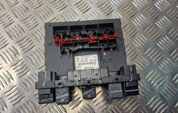 Volkswagen Jetta V Comfort/convenience module 3C0937049AH