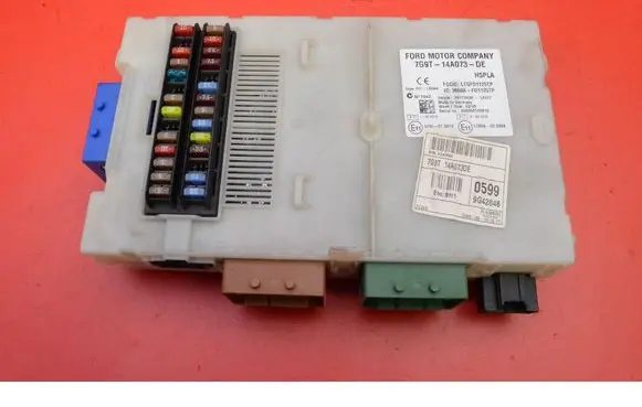 Ford Mondeo MK IV Fuse box set 7G9T14A073DE