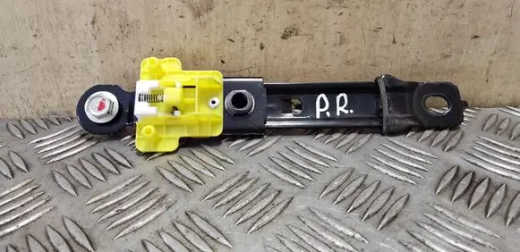 Hyundai ix35 Seat belt adjustment rail 