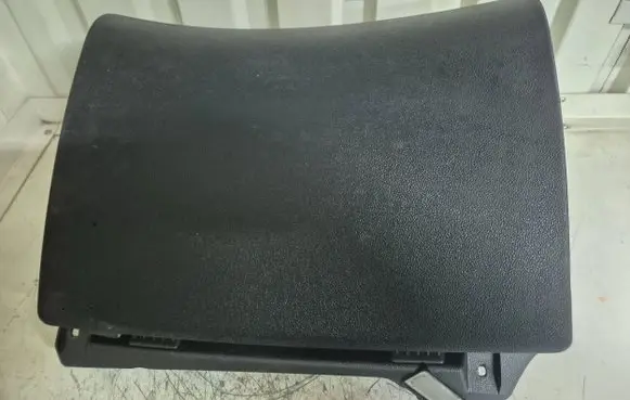 Skoda Superb B6 (3T) Glove box 3T1857097C 101034060 LHD989
