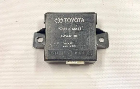 Toyota RAV 4 (XA30) Engine control unit/module PZ4640013063 4M5418T0C