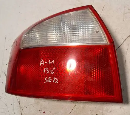Audi A4 S4 B6 8E 8H Rear/tail lights 153929