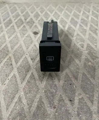 Volkswagen PASSAT B5.5 Windscreen/window heater switch 3B0959621D 3B0959621