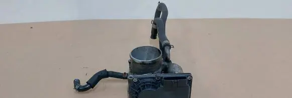 Hyundai Tucson TL Throttle valve 351002B300