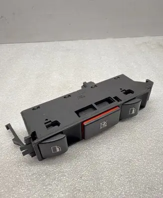 BMW 3 E46 Electric window control switch 61318381518 03120010