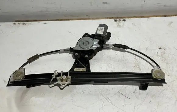 Fiat Doblo Front door window regulator with motor