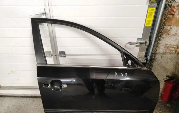 Hyundai Sonata Front door