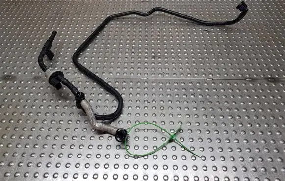 Seat Leon IV Fuel line/pipe/hose S27708323 05C133352AD 05E906052