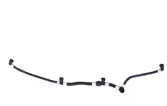 Tesla Model Y Engine coolant pipe/hose 107757600F