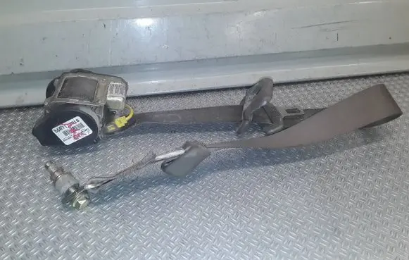 Hyundai Santa Fe Front seatbelt 