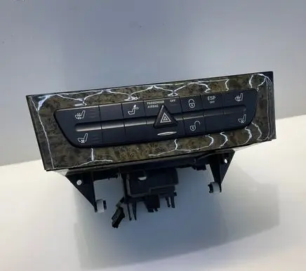 Mercedes-Benz E W211 Dashboard storage box/compartment A2116800552 2116800552