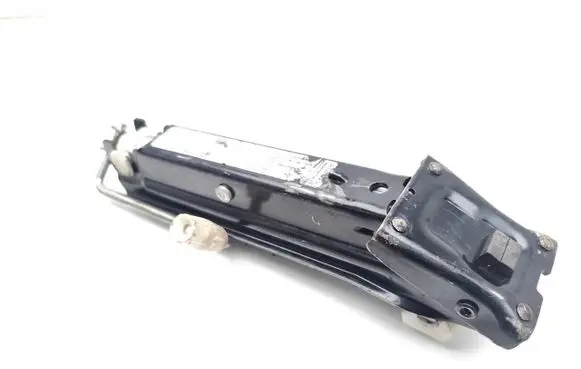 Mercedes-Benz C W203 Lift Jack A2035830715