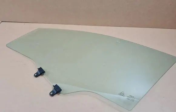 KIA Picanto Front door window glass four-door 43R016942