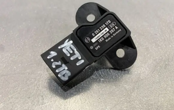 Skoda Yeti (5L) Air pressure sensor 0261230170