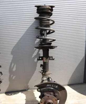 Nissan Qashqai Front wheel hub spindle knuckle 