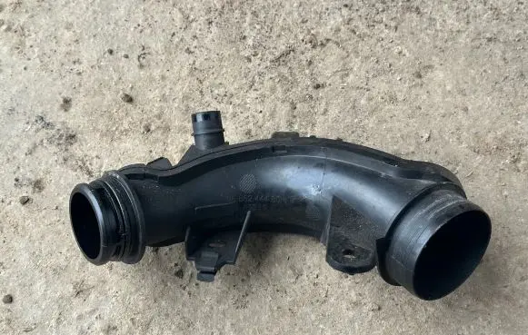 Peugeot 508 Intercooler hose/pipe 9686244480