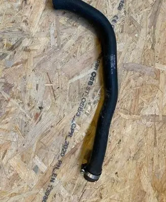 Land Rover Discovery 4 - LR4 Engine coolant pipe/hose AH229F287AC LR013808 AH22-9F287-AC