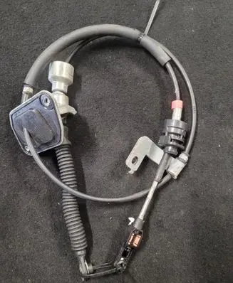Mazda CX-5 II Gear shift cable linkage 
