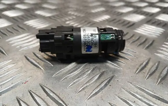 Peugeot 807 Air quality sensor 9637937380