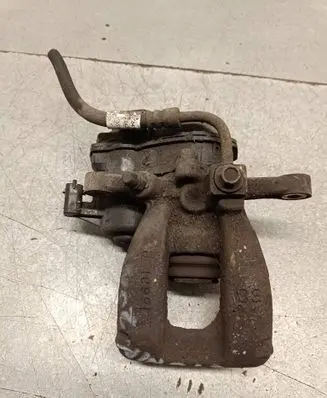 Opel Insignia B Rear brake caliper 