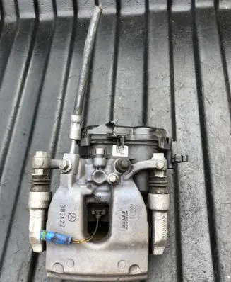 Rear brake caliper