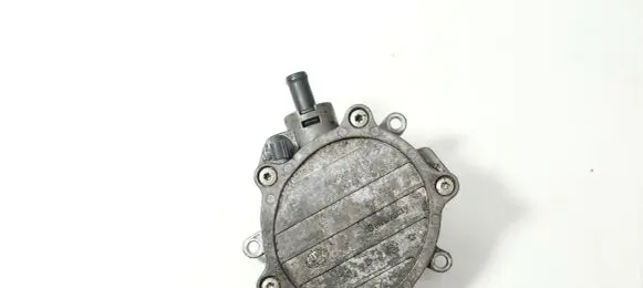 Audi A6 S6 C6 4F Vacuum pump 06E145100C