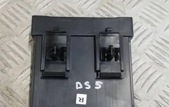 Citroen DS5 Other control units/modules 9801695280 E1081265 2011DJ0129