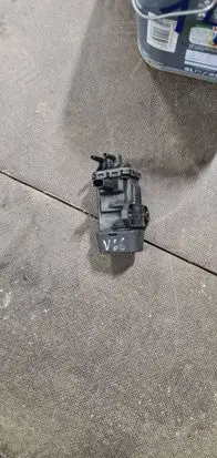 BMW 7 F01 F02 F03 F04 Turbo solenoid valve 7808032 0928402029