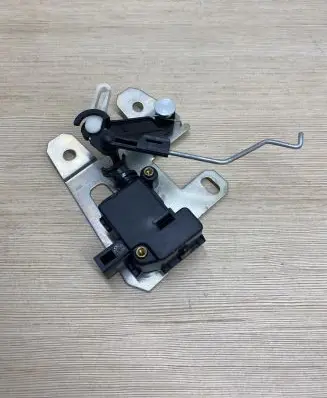 Volkswagen Touareg I Tailgate boot lock/latch motor 7L6827425A
